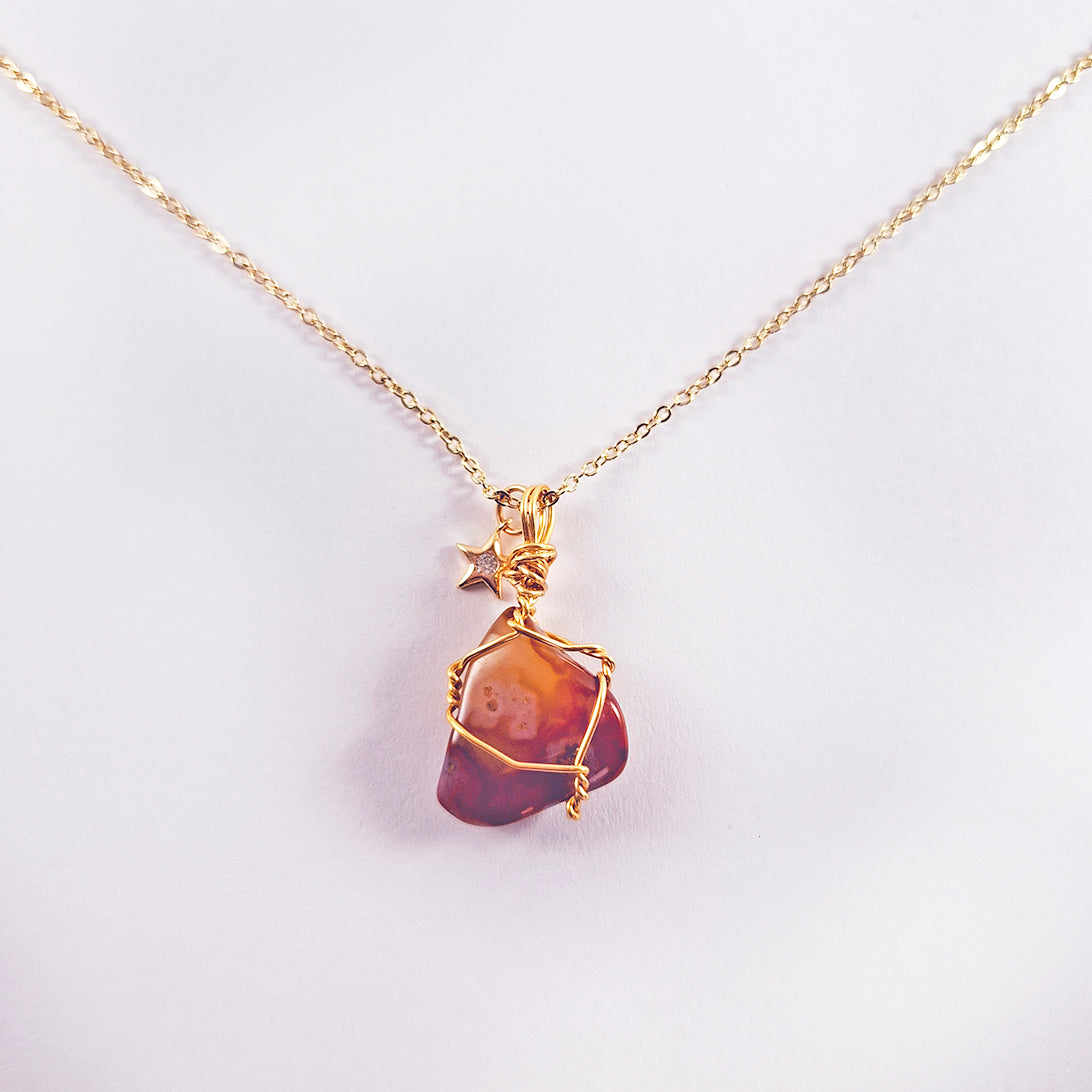 Cadena con Agata de Fuego